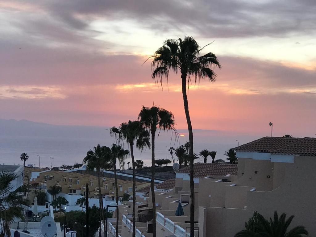 Marisol Beautiful Apartment With Oceanview Адехе Екстериор снимка