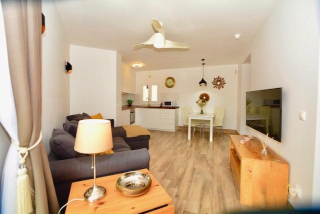 Marisol Beautiful Apartment With Oceanview Адехе Екстериор снимка