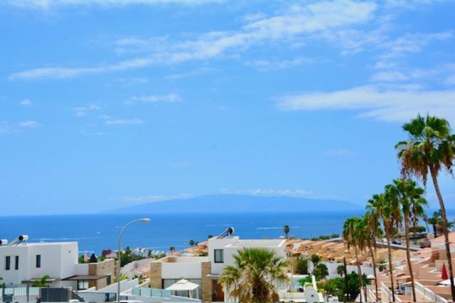Marisol Beautiful Apartment With Oceanview Адехе Екстериор снимка
